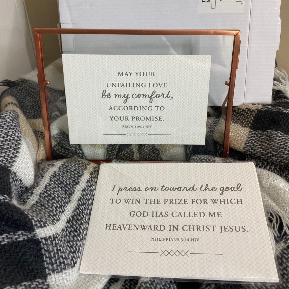 Mary & Martha desktop frame with cards of hope
